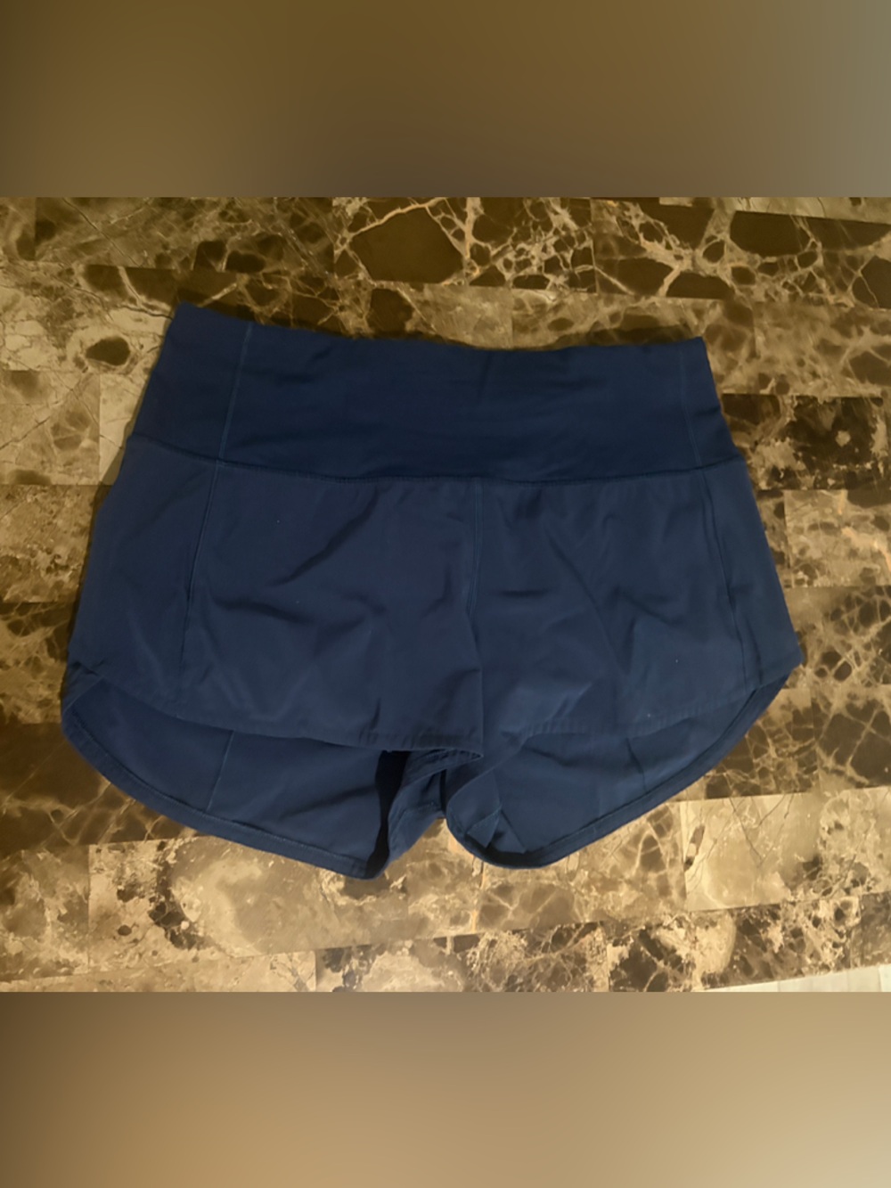 Lululemon High Rise Speed Up shorts (navy) 2.5” inseam